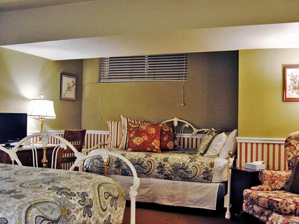 시애틀 Cecil Bacon Manor B&B 외부 사진