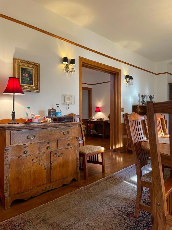 시애틀 Cecil Bacon Manor B&B 외부 사진