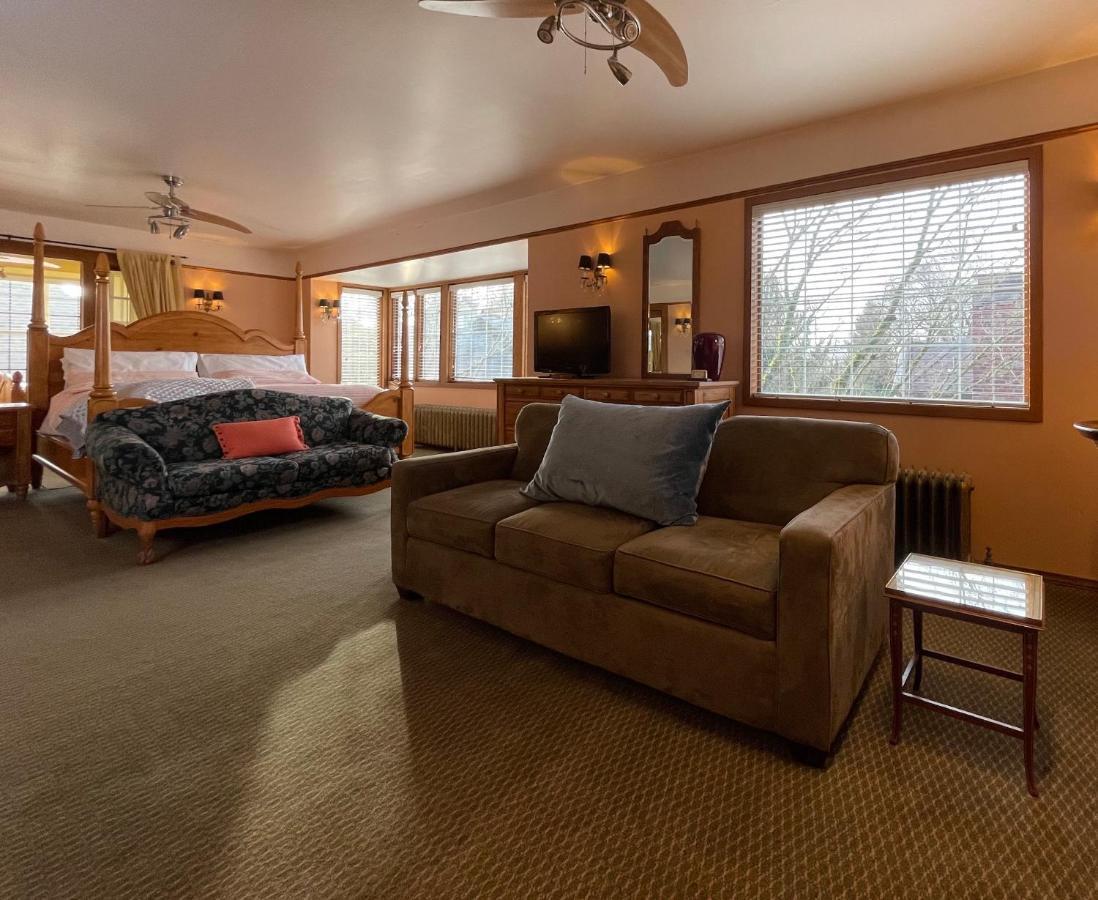 시애틀 Cecil Bacon Manor B&B 외부 사진