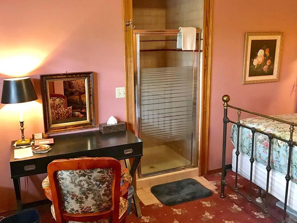 시애틀 Cecil Bacon Manor B&B 외부 사진